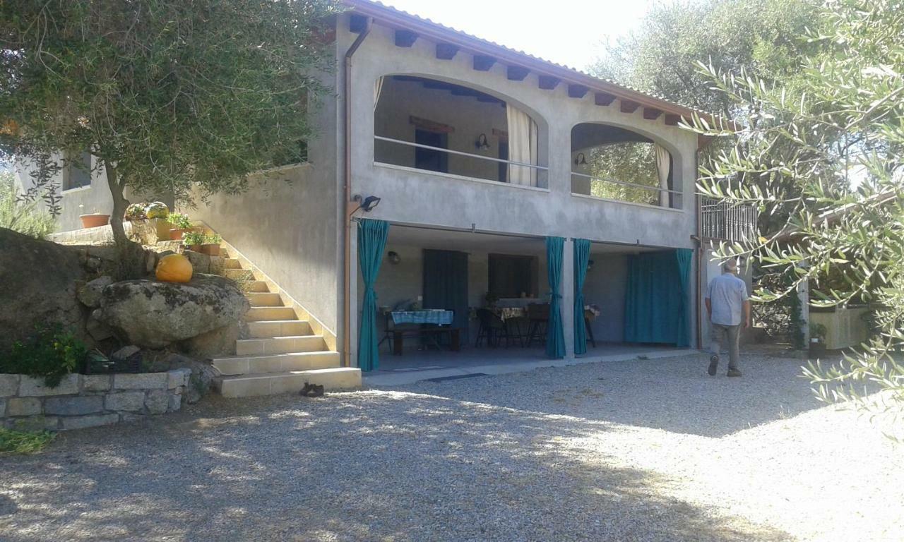 S'Umbra De S'Ozzastru Villa Orgosolo Bagian luar foto