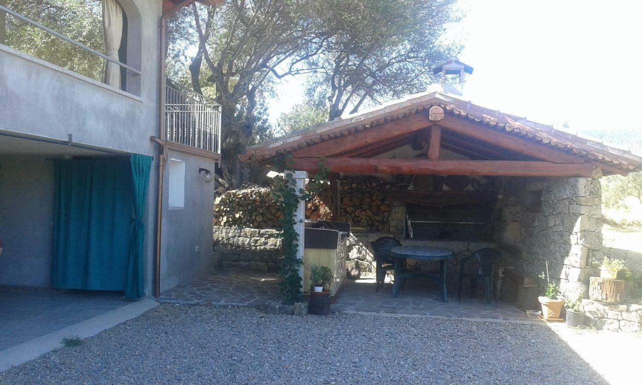 S'Umbra De S'Ozzastru Villa Orgosolo Bagian luar foto