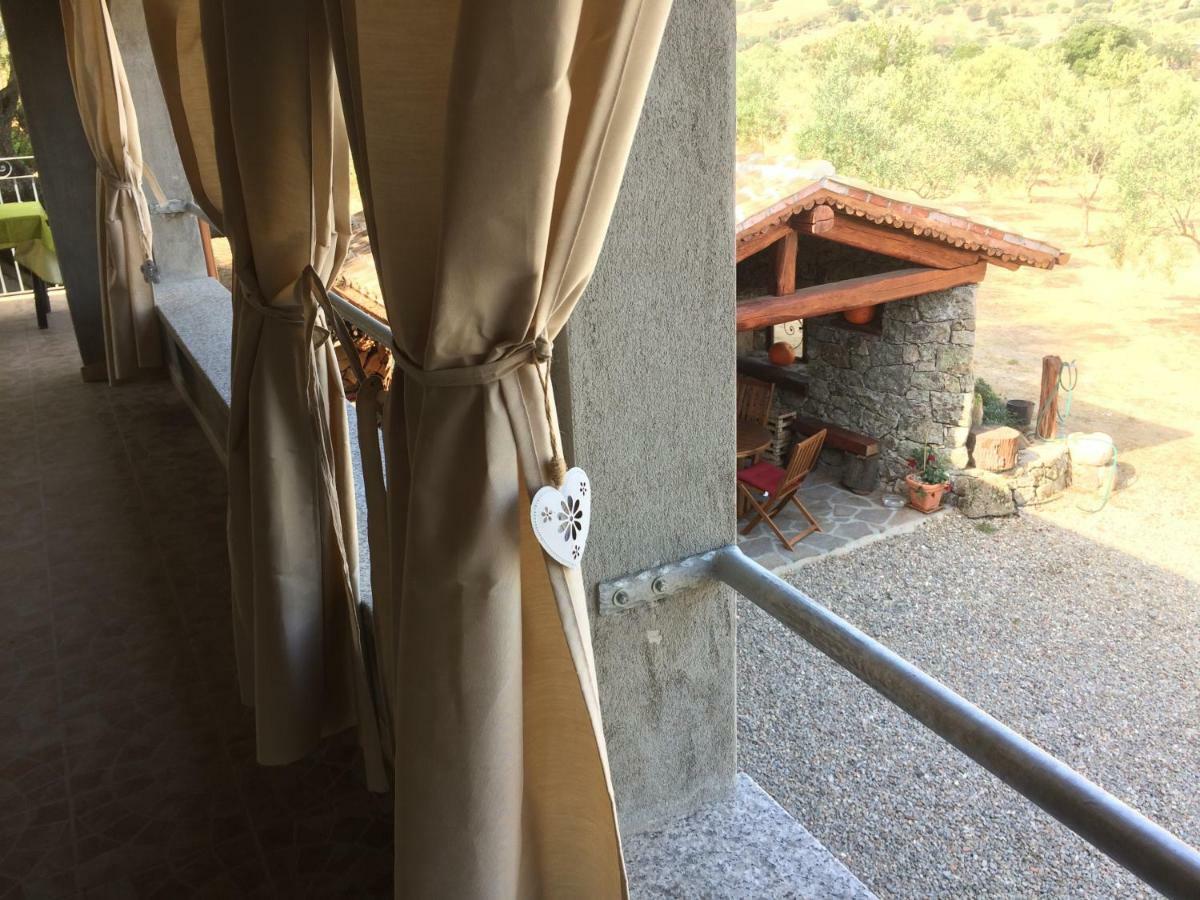S'Umbra De S'Ozzastru Villa Orgosolo Bagian luar foto