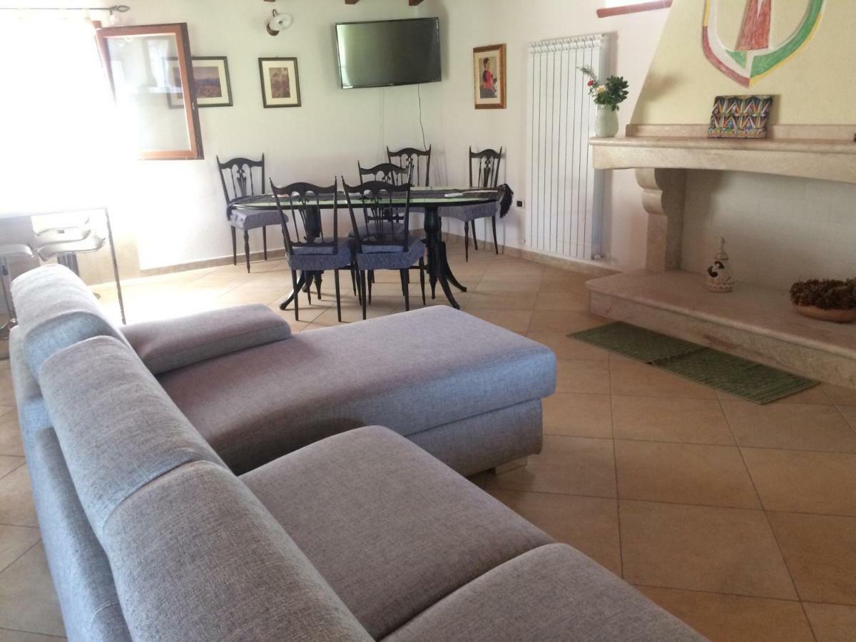 S'Umbra De S'Ozzastru Villa Orgosolo Bagian luar foto